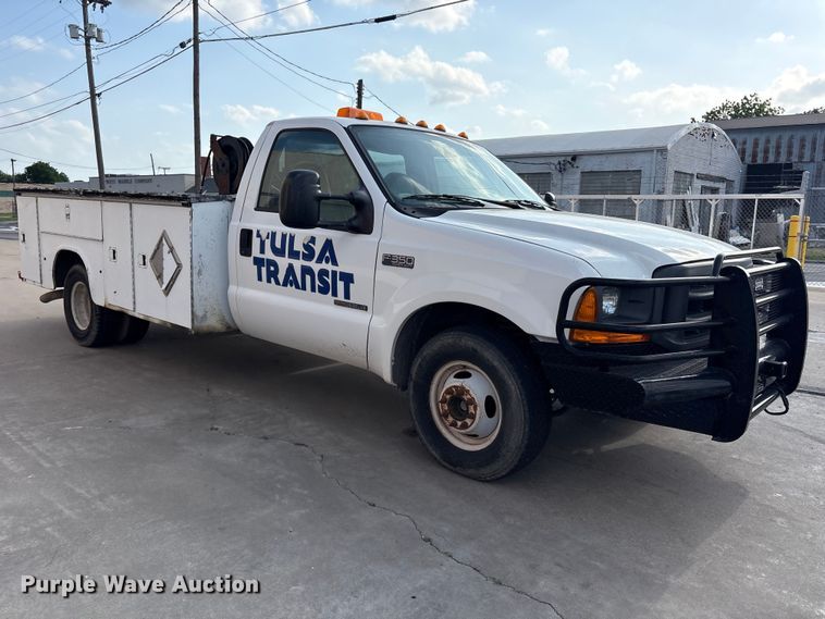 image for item EV2994 1999 Ford F350 Super Duty utility bed pickup truck