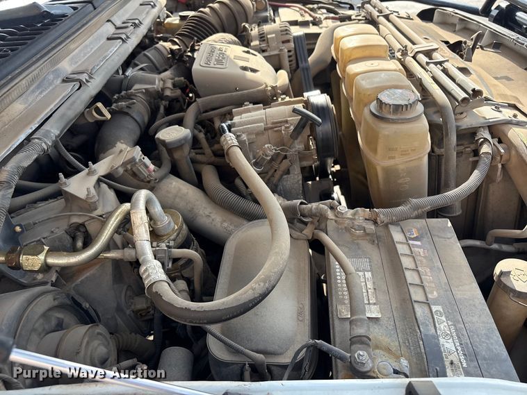 image for item EV2994 1999 Ford F350 Super Duty utility bed pickup truck