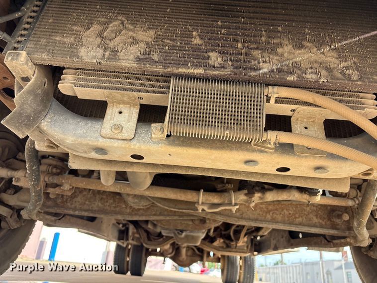 image for item EV2994 1999 Ford F350 Super Duty utility bed pickup truck