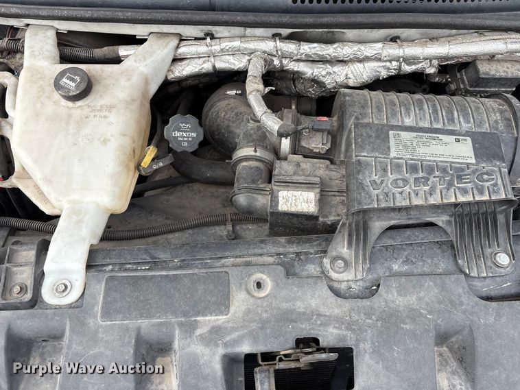 image for item EV2995 2016 Chevrolet Express shuttle bus