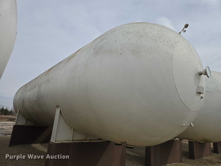 image for item EV5706 1970 Beaird propane tank