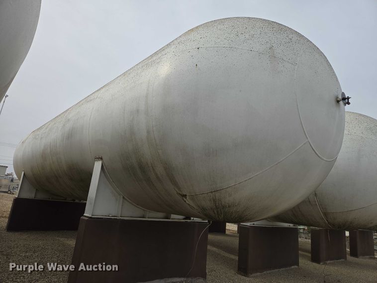 image for item EV5706 1970 Beaird propane tank