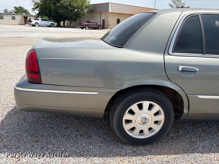 image for item EW0024 2004 Mercury Grand Marquis 