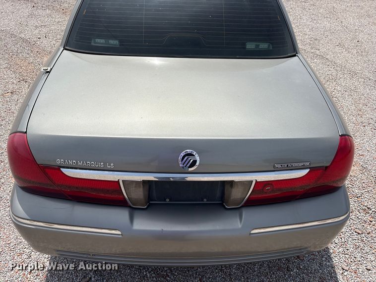 image for item EW0024 2004 Mercury Grand Marquis 