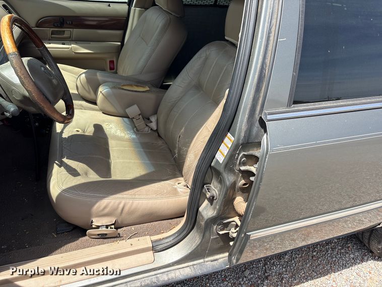 image for item EW0024 2004 Mercury Grand Marquis 