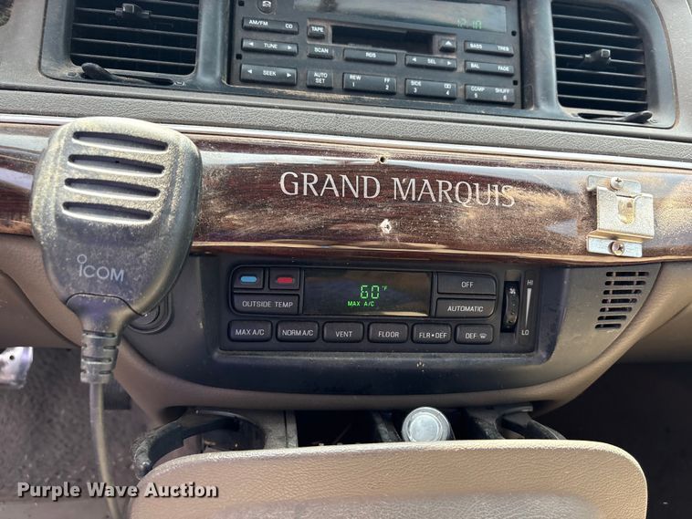 image for item EW0024 2004 Mercury Grand Marquis 