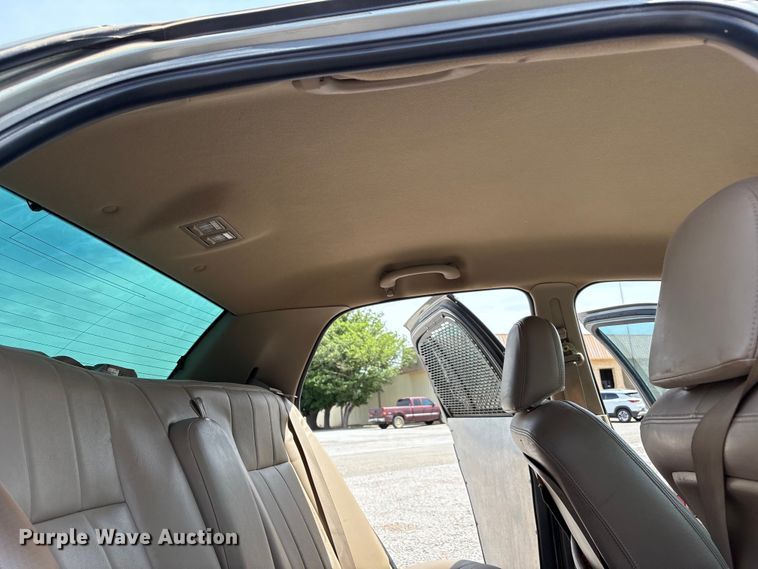 image for item EW0024 2004 Mercury Grand Marquis 