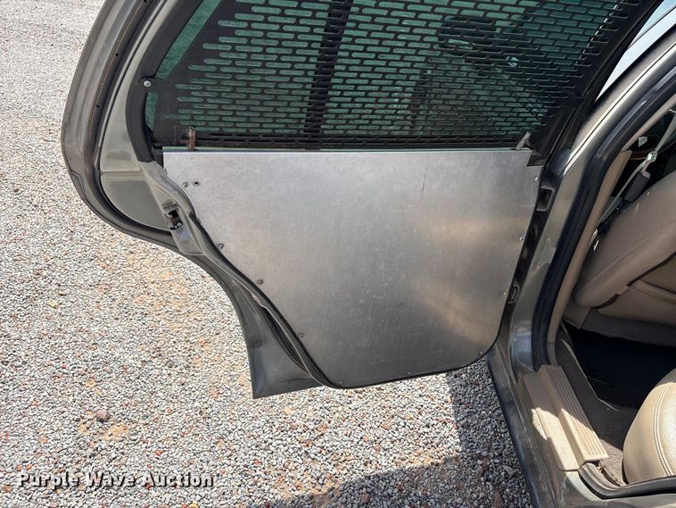 image for item EW0024 2004 Mercury Grand Marquis 