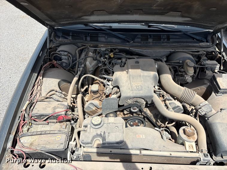 image for item EW0024 2004 Mercury Grand Marquis 