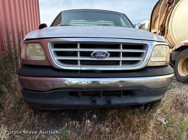 image for item EW0025 1999 Ford F150 pickup truck