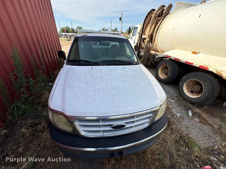 image for item EW0025 1999 Ford F150 pickup truck