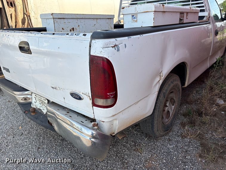 image for item EW0025 1999 Ford F150 pickup truck