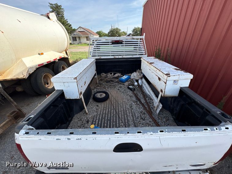 image for item EW0025 1999 Ford F150 pickup truck