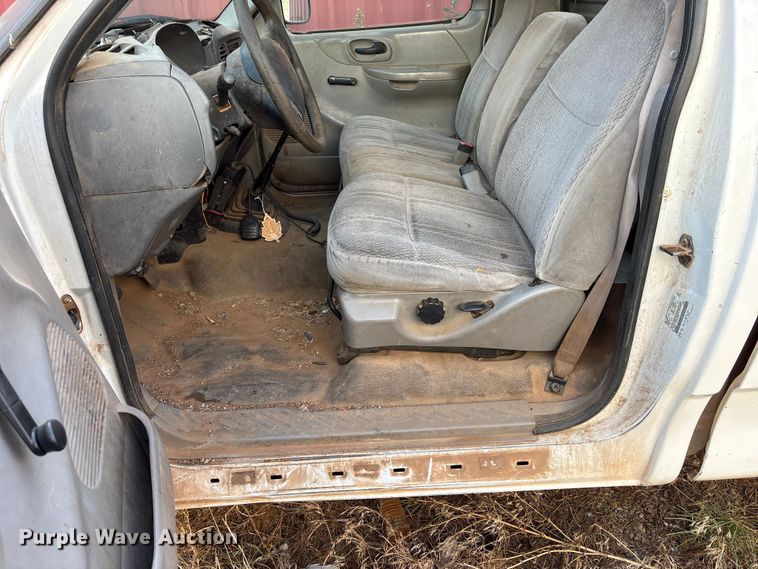 image for item EW0025 1999 Ford F150 pickup truck