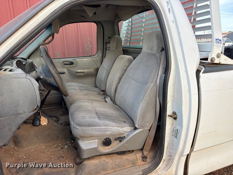 image for item EW0025 1999 Ford F150 pickup truck
