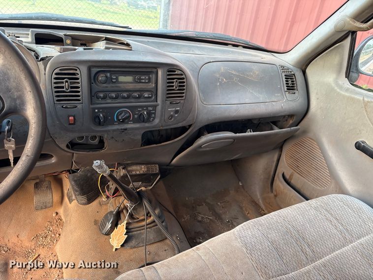 image for item EW0025 1999 Ford F150 pickup truck