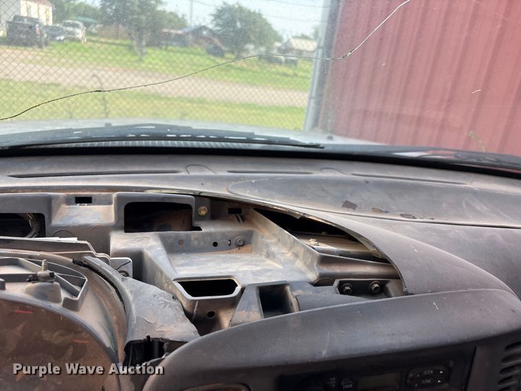 image for item EW0025 1999 Ford F150 pickup truck