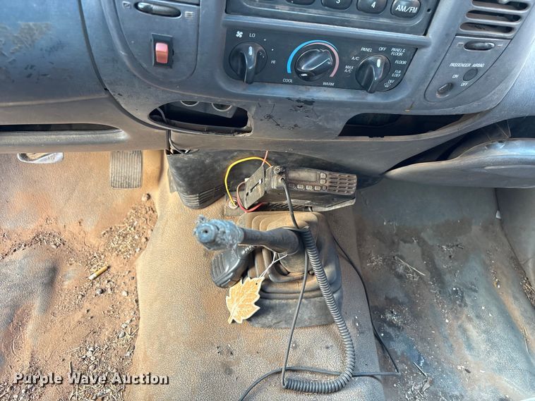 image for item EW0025 1999 Ford F150 pickup truck