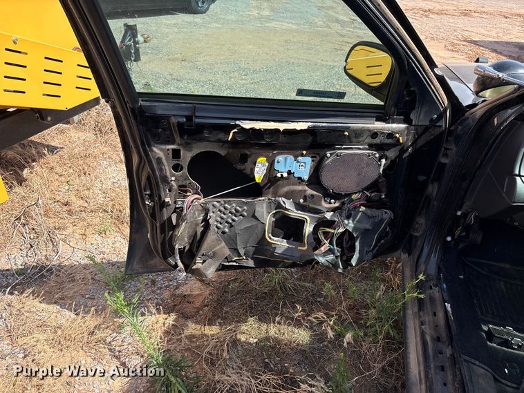 image for item EW0026 2011 Ford Crown Victoria Police Interceptor 
