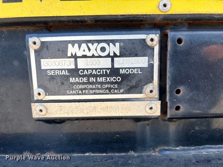 image for item EW0057 2005 Ford E450 Super Duty box truck