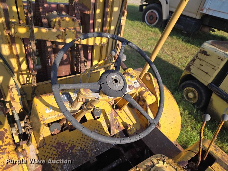 image for item EW0154 Hyster forklift