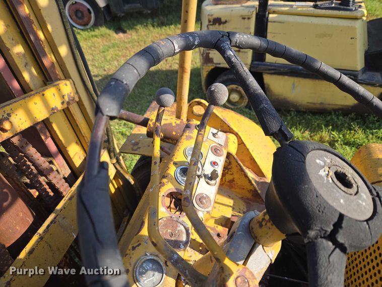 image for item EW0154 Hyster forklift