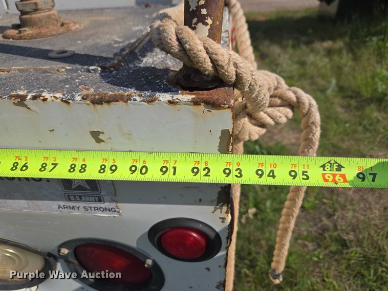 image for item EW0156 2001 International 4700 bucket truck