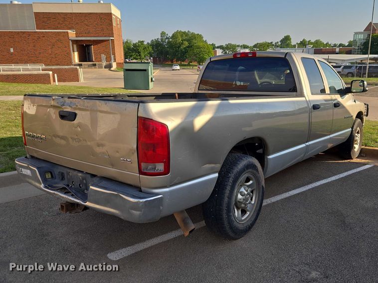 image for item EW0157 2003 Dodge Ram 3500 Ext. Cab pickup truck