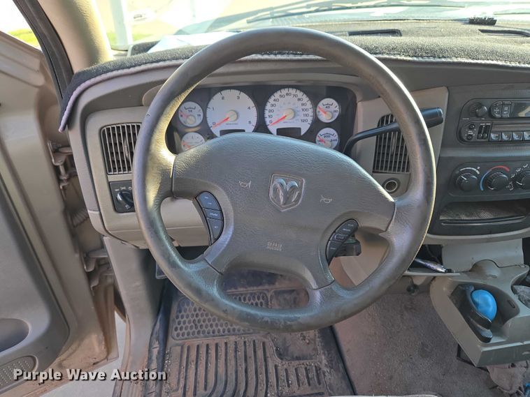 image for item EW0157 2003 Dodge Ram 3500 Ext. Cab pickup truck