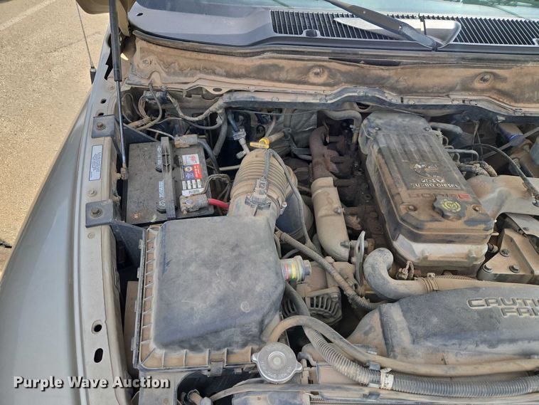 image for item EW0157 2003 Dodge Ram 3500 Ext. Cab pickup truck