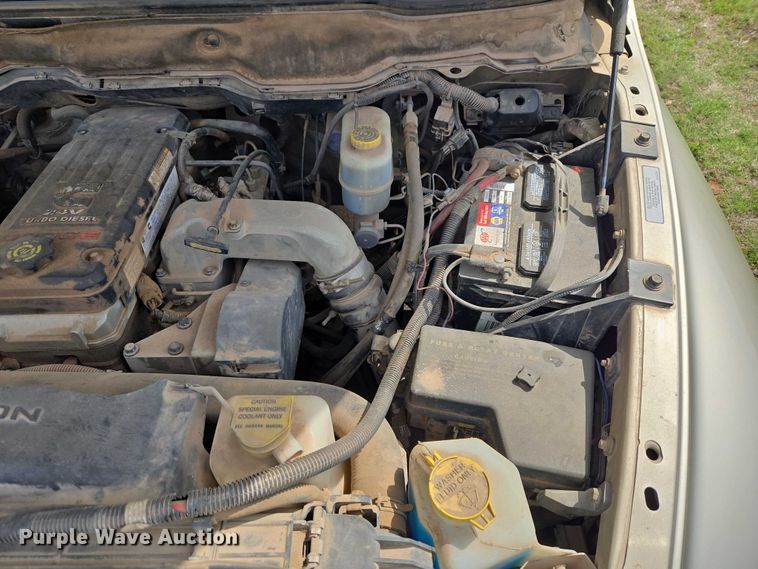 image for item EW0157 2003 Dodge Ram 3500 Ext. Cab pickup truck