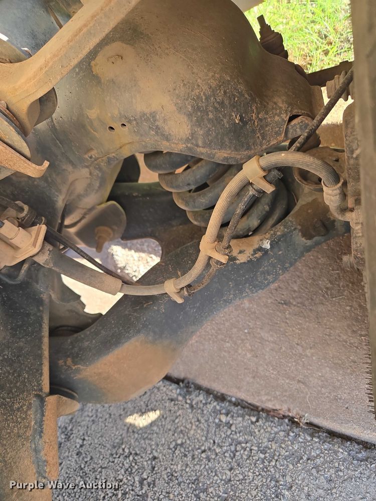image for item EW0157 2003 Dodge Ram 3500 Ext. Cab pickup truck