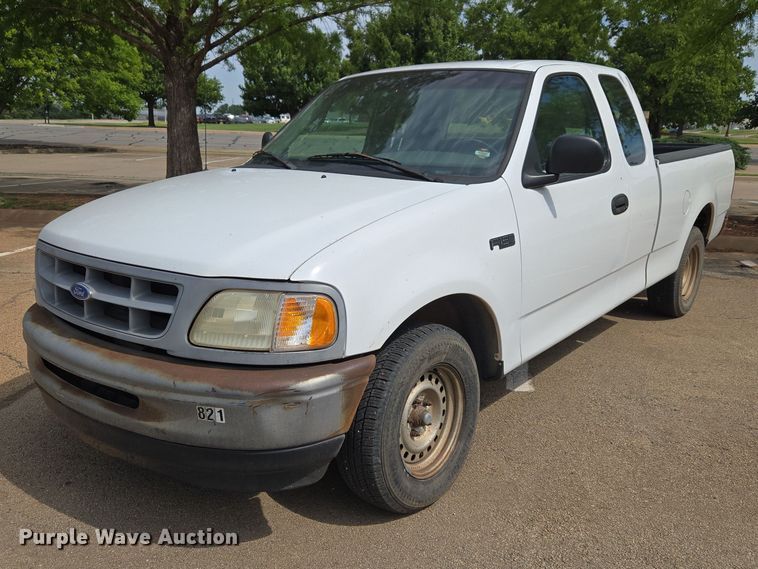 image for item EW0158 1997 Ford F150 Ext. Cab pickup truck