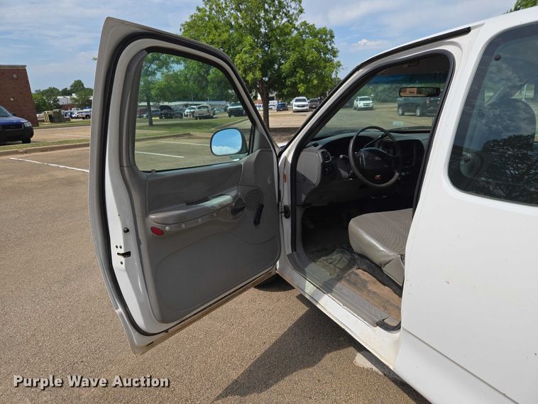 image for item EW0158 1997 Ford F150 Ext. Cab pickup truck