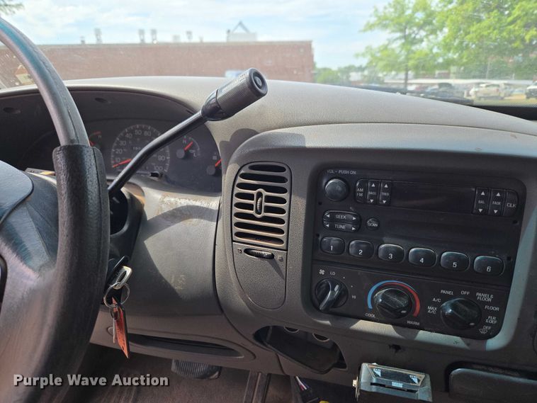 image for item EW0158 1997 Ford F150 Ext. Cab pickup truck