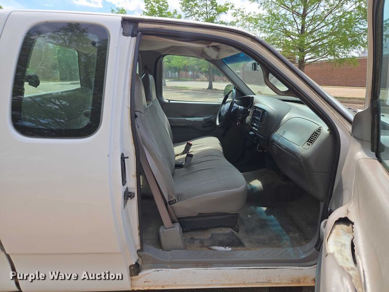 image for item EW0158 1997 Ford F150 Ext. Cab pickup truck