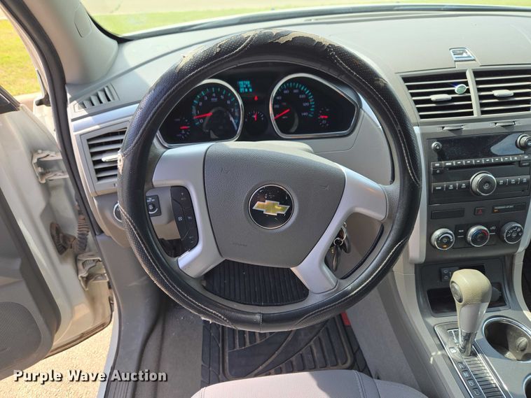 image for item EW0159 2011 Chevrolet Traverse SUV