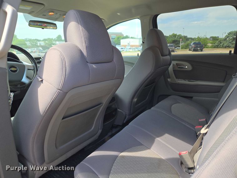 image for item EW0159 2011 Chevrolet Traverse SUV