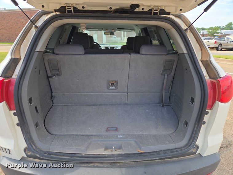 image for item EW0159 2011 Chevrolet Traverse SUV