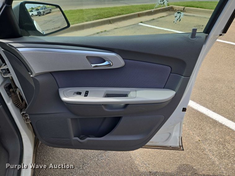 image for item EW0159 2011 Chevrolet Traverse SUV