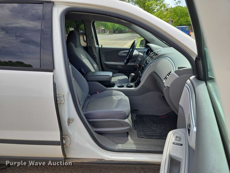 image for item EW0159 2011 Chevrolet Traverse SUV
