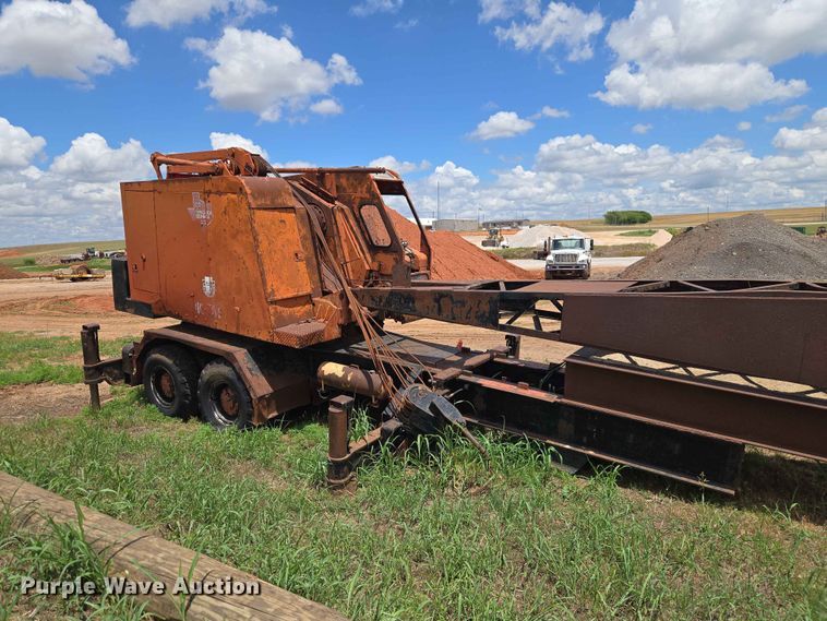 image for item EW0251 Link-Belt HC-78B crane