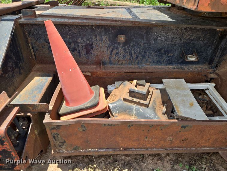 image for item EW0251 Link-Belt HC-78B crane
