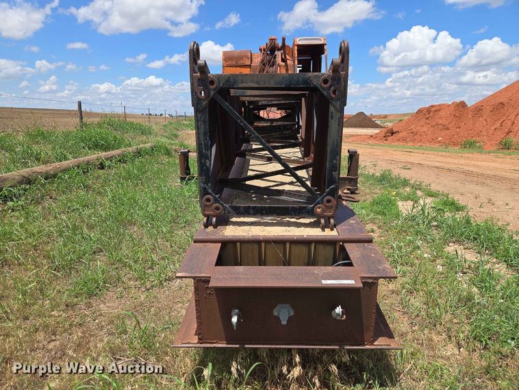image for item EW0251 Link-Belt HC-78B crane