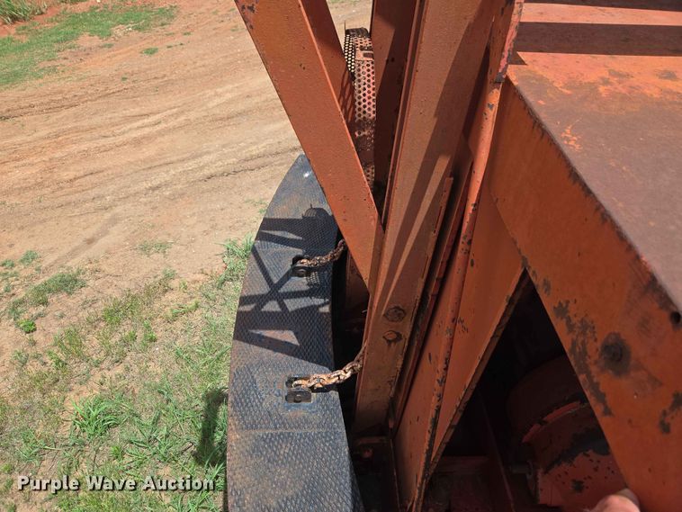 image for item EW0251 Link-Belt HC-78B crane