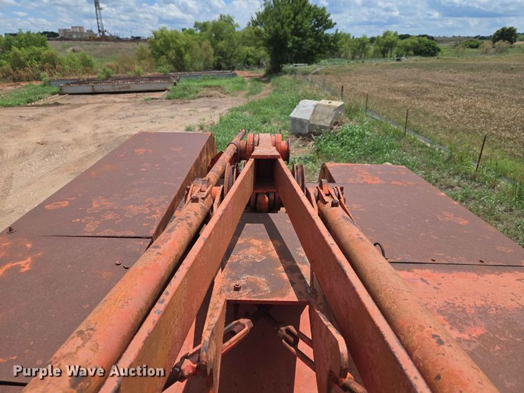 image for item EW0251 Link-Belt HC-78B crane