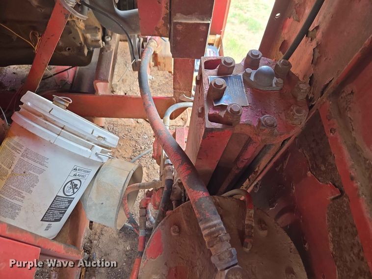 image for item EW0251 Link-Belt HC-78B crane