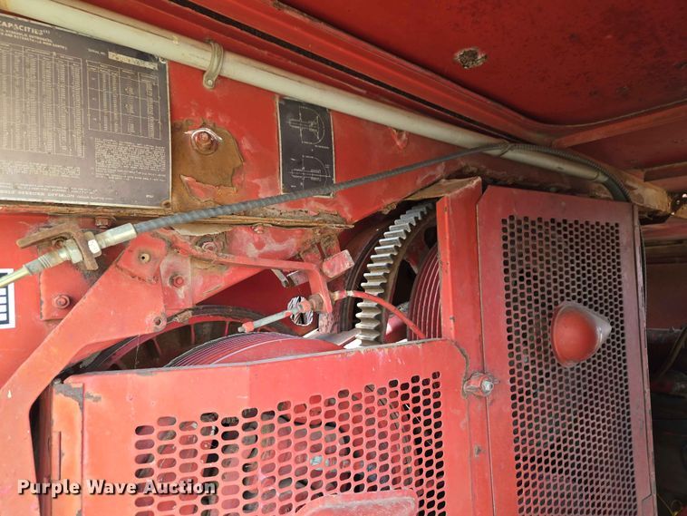 image for item EW0251 Link-Belt HC-78B crane