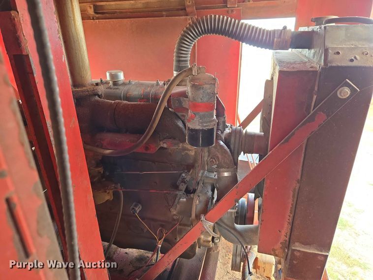 image for item EW0251 Link-Belt HC-78B crane