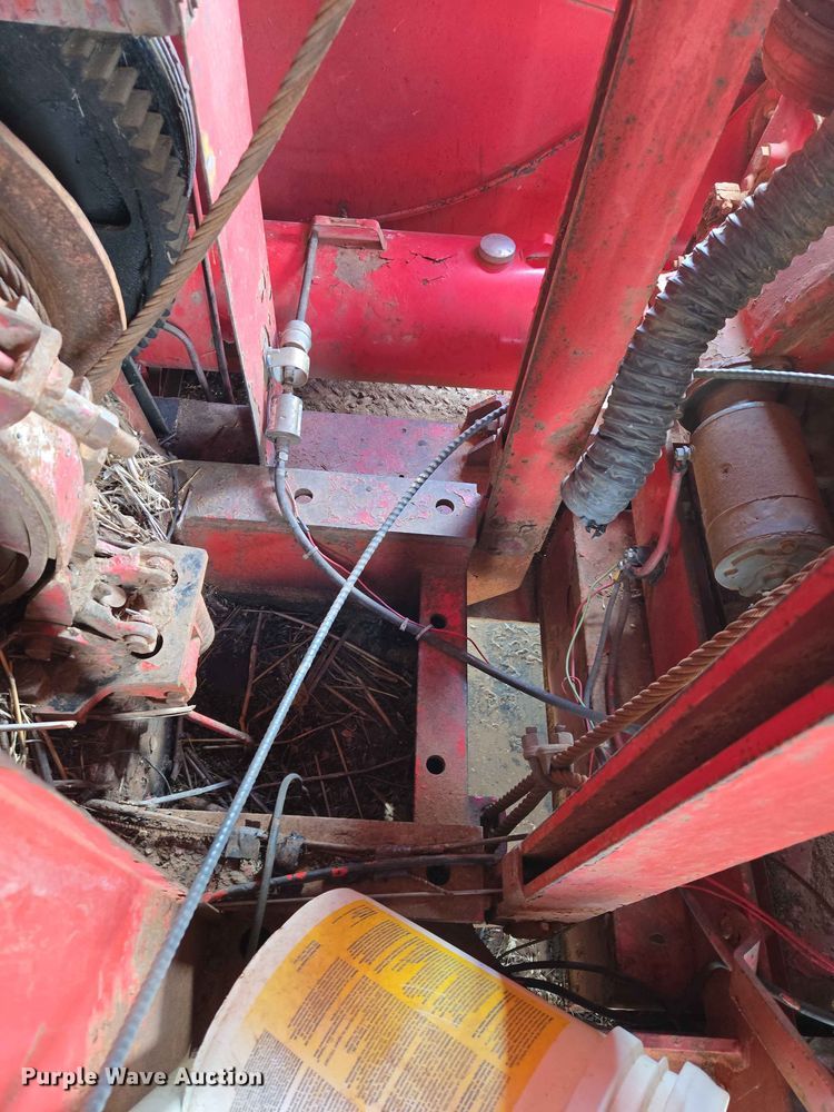 image for item EW0251 Link-Belt HC-78B crane